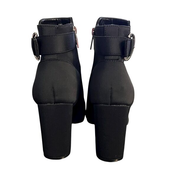 Unisa Boots Womens Size 8.5 Black Ankle Booties Block Heel Side Zip Buckle - Picture 5 of 14